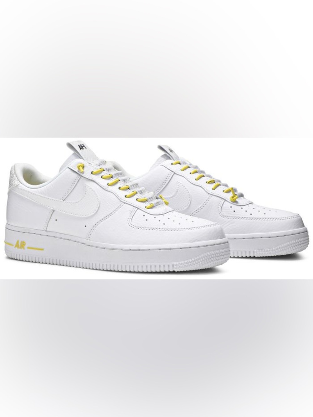 Nike Women’s Air Force 1 '07 Lux in White Reflective